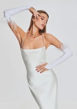 Penny Feather Gloves 7 Penny Feather Gloves -Retrofete Sales Store Ecommerce Crop 221129 Ecom Set2 SHOT 03 0285