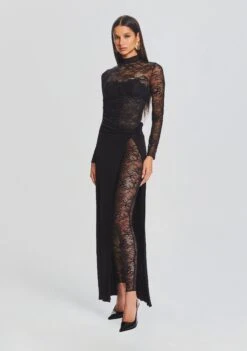 Saphhira Lace Dress 9 Saphhira Lace Dress -Retrofete Sales Store Ecommerce Crop 23 09 22 SAPHHIRADRESS BLACK 394 ECOMM