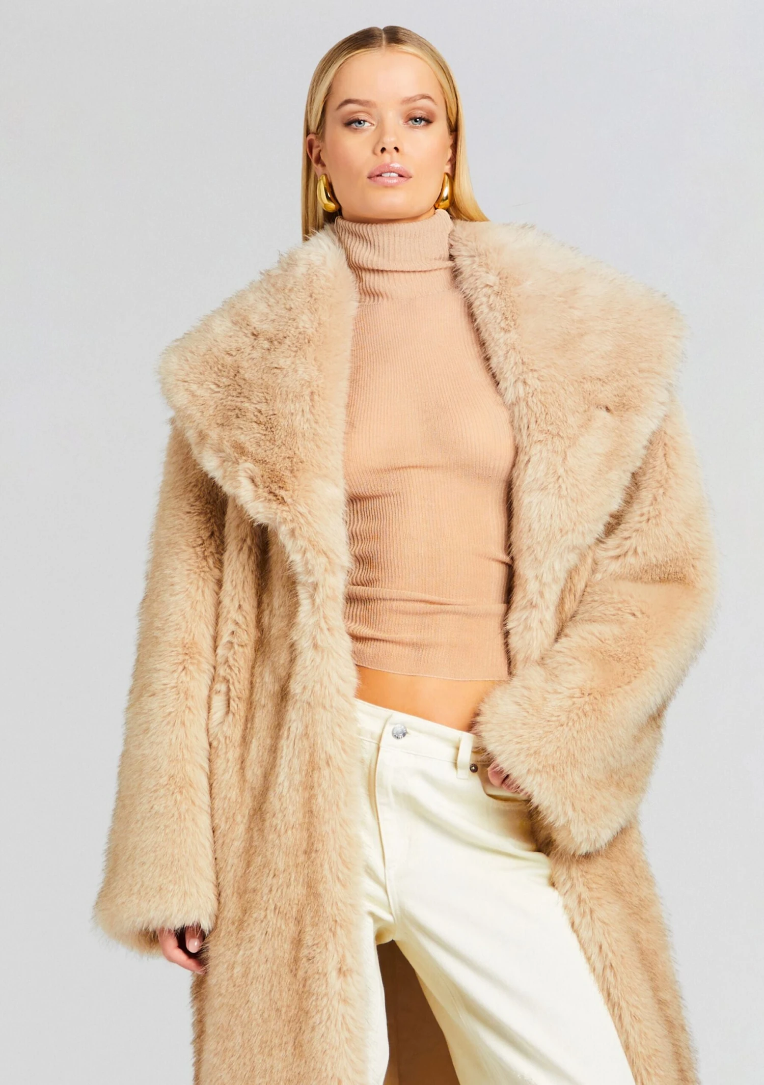 Averie Faux Fur Coat 4 Averie Faux Fur Coat - Image 2