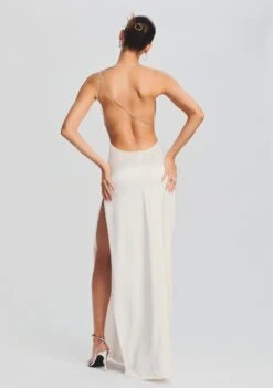 Morena Dress -Retrofete Sales Store Ecommerce Crop 230221 SET1 Shot 06 1004 eComm