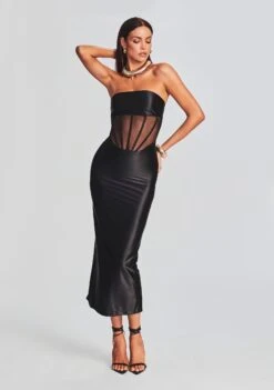 Baila Dress -Retrofete Sales Store Ecommerce Crop 230321 Set2 SHOT 86 3004 eComm