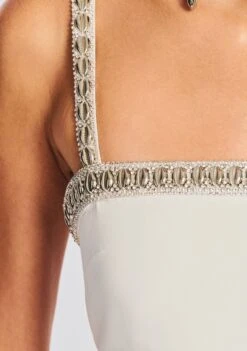 Regina Shell Dress 13 Regina Shell Dress -Retrofete Sales Store Ecommerce Crop 230419 SET1 SHOT 07 1331 eComm