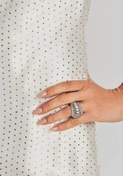 Charmaine Dress -Retrofete Sales Store Ecommerce Crop 230419 Set2 Shot 01 3777 eComm