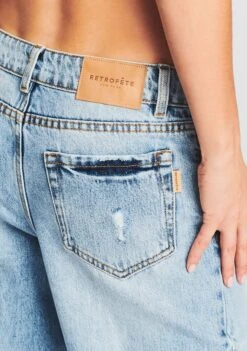Luca Jean -Retrofete Sales Store Ecommerce Crop 230419 Set2 Shot 55 7510 eComm