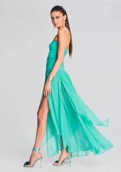 Perola Silk Chiffon Dress 9 Perola Silk Chiffon Dress -Retrofete Sales Store Ecommerce Crop 230510 Set2 SHOT 32 3575 eComm