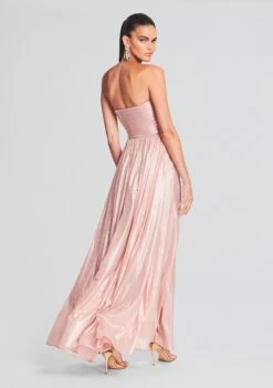 Madeleine Dress 10 Madeleine Dress -Retrofete Sales Store Ecommerce Crop 230510 Set2 SHOT 58 6119 eComm