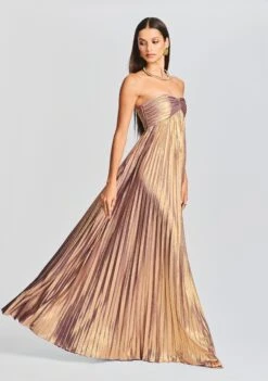 Lyanna Dress 9 Lyanna Dress -Retrofete Sales Store Ecommerce Crop 230718 SET2 LYANNADRESS 3023 ECOMM