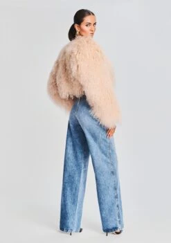 Luxe Fur Jacket -Retrofete Sales Store Ecommerce Crop 230815 SET2 LUXEJACKET PIPERSWEATER SUTTONJEAN 0105 ECOMM