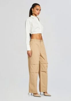 Twila Pant 9 Twila Pant -Retrofete Sales Store Ecommerce Crop 24 02 16 JOANNTOP TWILAPANT SAND 1840 ECOMM