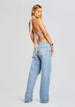 Jamie Silk Top 10 Jamie Silk Top -Retrofete Sales Store Ecommerce Crop 24 03 13 JAMIETOP DUSTYPINK OHIRPANT TELAVIVSAND 0272 ECOMM